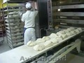 Работник на вспомогательные роботы на пекарне в Чехии