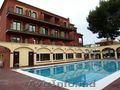 Продается Отель в 5 минутах от пляжа. Кастельдефельс.Испания.